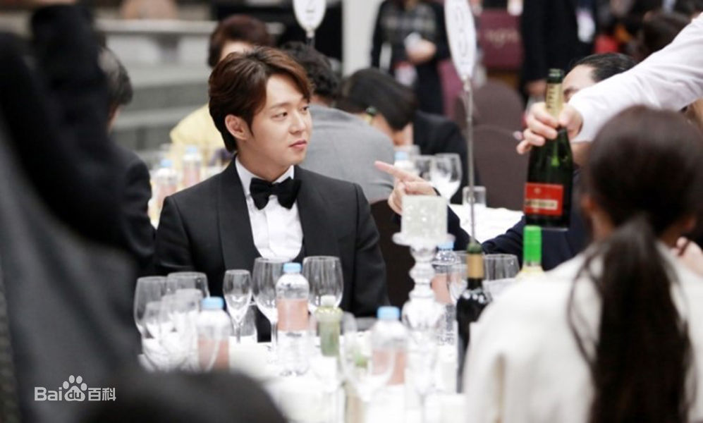 朴有天(，パク·ユチョン，park yoo-chun)第51届韩国电影大钟奖素颜照相册