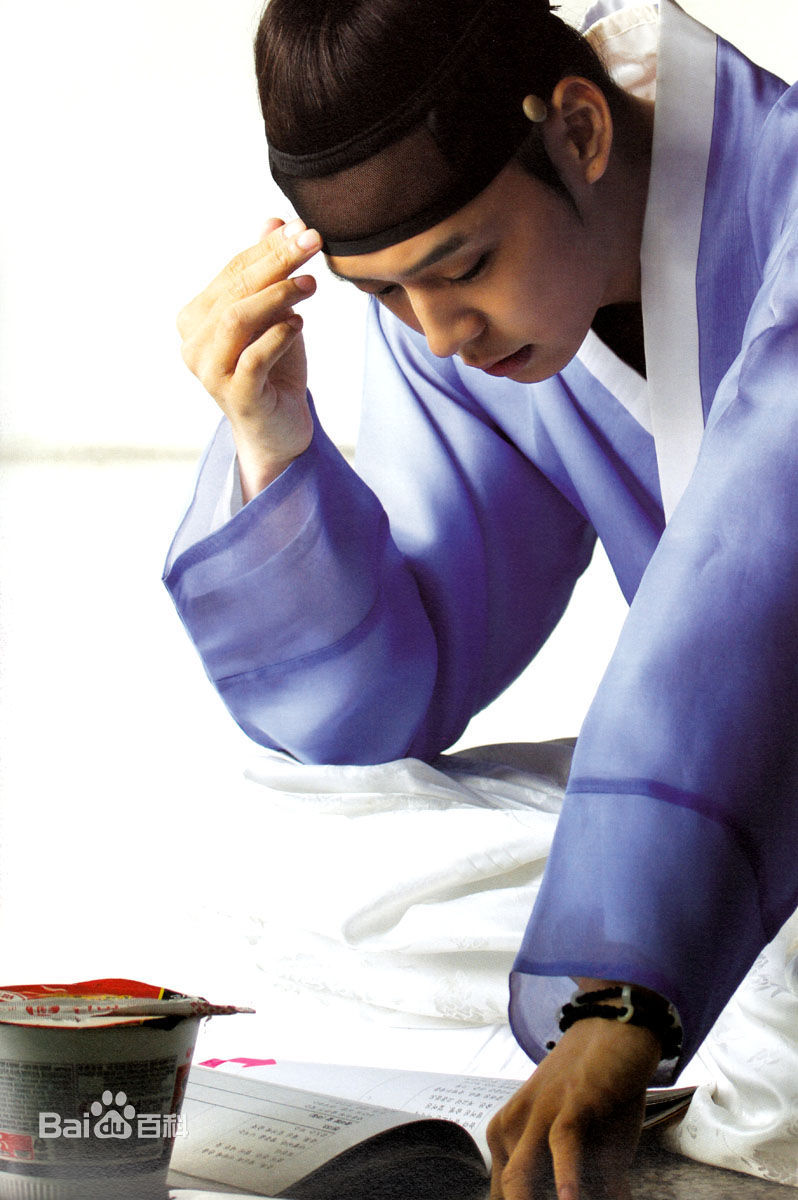 最优质朴有天(，パク·ユチョン，park yoo-chun)在《成均馆绯闻》饰李善俊中的相册