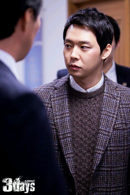 最优质朴有天(，パク·ユチョン，park yoo-chun)在《threedays》饰韩泰京中的相册
