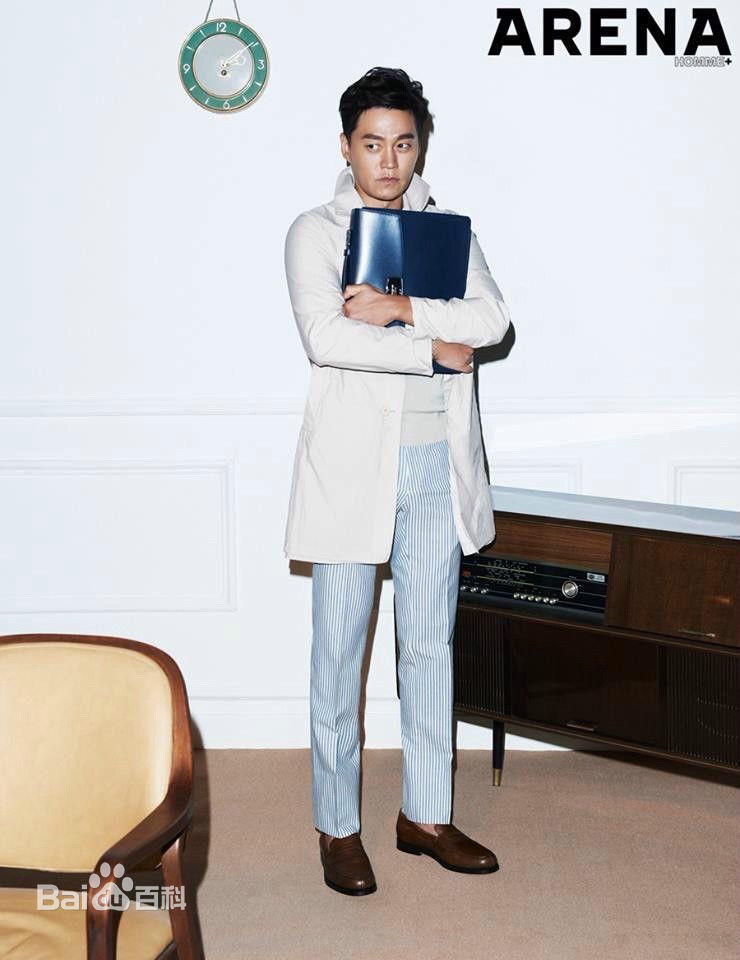 李瑞镇(/Lee Seo-Jin)ARENA素颜照相册