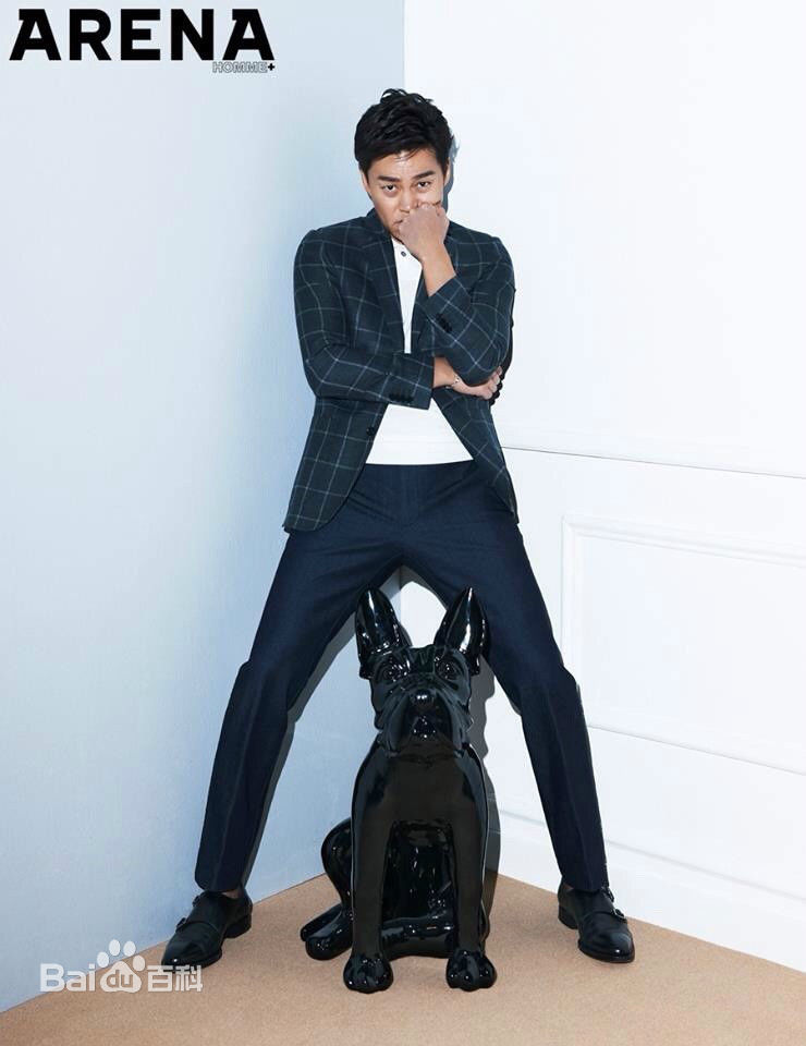 李瑞镇(/Lee Seo-Jin)ARENA素颜照相册