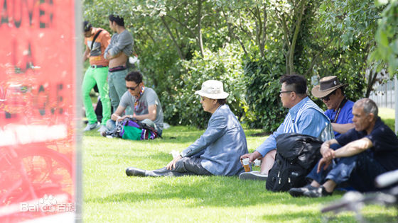 申久()花样爷爷图片图集