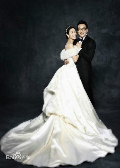 李辉才(Lee Hwi Jae)与妻子图册