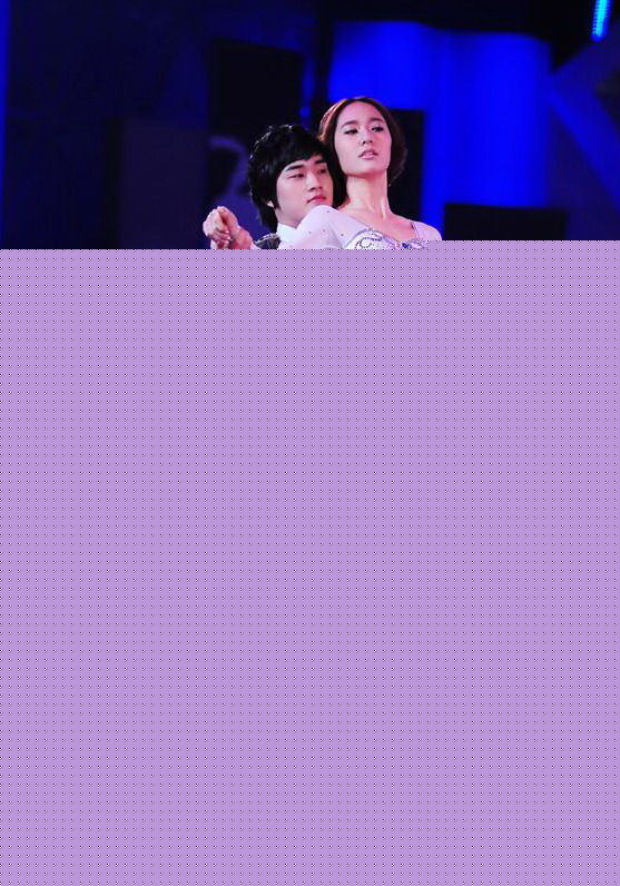 李东勋(Dong-Whun LEE)Kiss图册