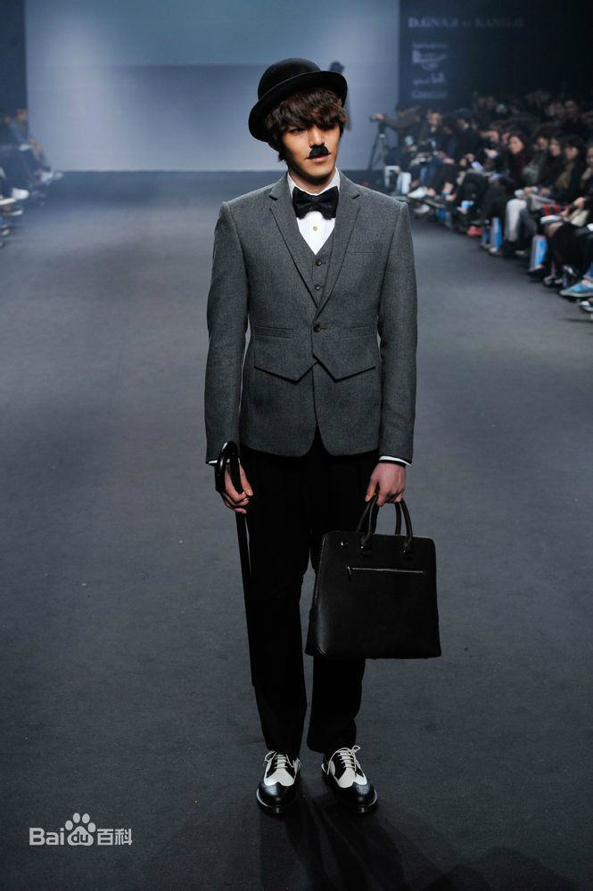 金宇彬(/KimWoo Bin)时装秀图片图册