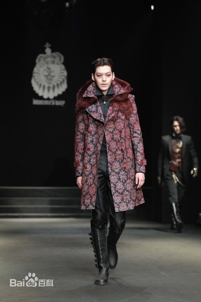 金宇彬(/KimWoo Bin)时装秀图片图册