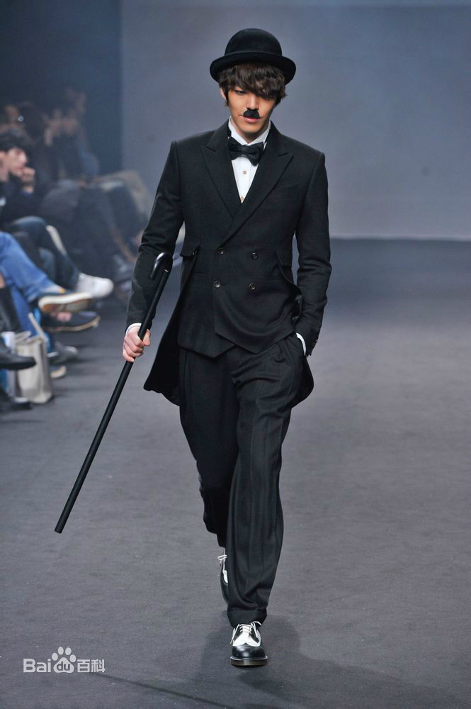 金宇彬(/KimWoo Bin)时装秀图片图册