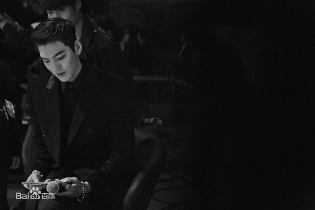 金宇彬(/KimWoo Bin)M Countdown主持性感图片图集