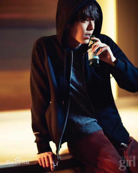 金宇彬(/KimWoo Bin)精选杂志照图册