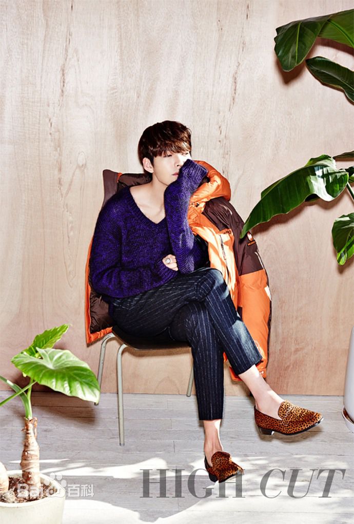 金宇彬(/KimWoo Bin)精选杂志照图册