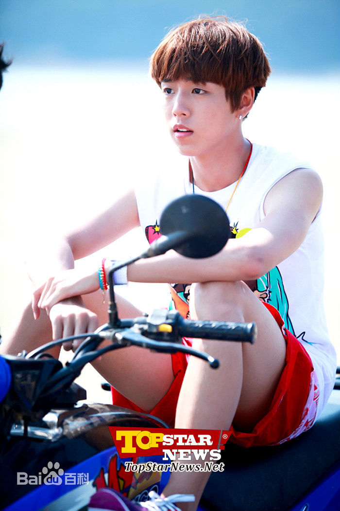 李玹雨((韩)Lee Hyun Woo(英)イヒョヌ(日))致美丽的你 车恩杰图册