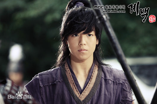 李玹雨((韩)Lee Hyun Woo(英)イヒョヌ(日))童星 生活照相册