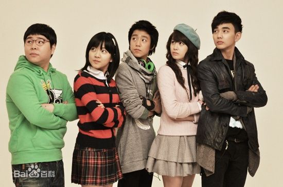 李玹雨((韩)Lee Hyun Woo(英)イヒョヌ(日))学习之神 洪灿斗素颜照相册