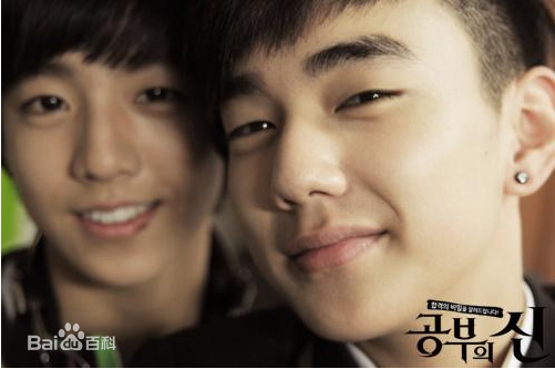 李玹雨((韩)Lee Hyun Woo(英)イヒョヌ(日))学习之神 洪灿斗素颜照相册