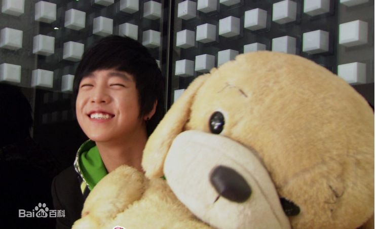 李玹雨((韩)Lee Hyun Woo(英)イヒョヌ(日))学习之神 洪灿斗素颜照相册