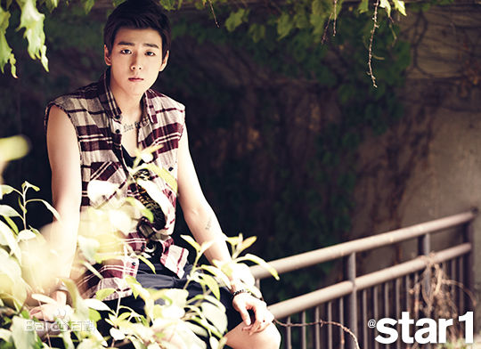 李玹雨((韩)Lee Hyun Woo(英)イヒョヌ(日))最全画报壁纸