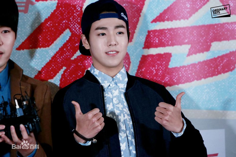 李玹雨((韩)Lee Hyun Woo(英)イヒョヌ(日))出席活动前后照片