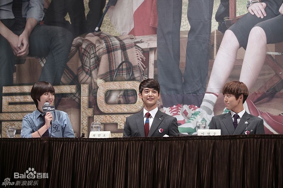 最新李玹雨((韩)Lee Hyun Woo(英)イヒョヌ(日))精彩图册