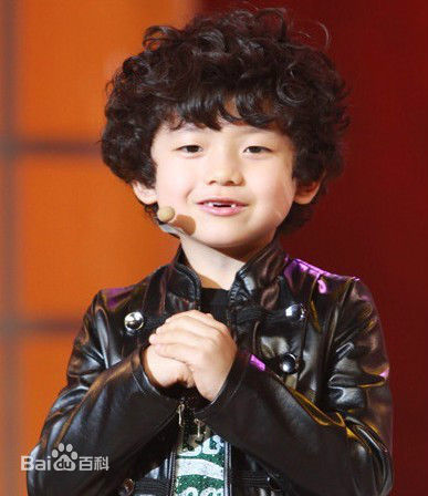 王锡玄(Seok-hyun Wang/)出席活动照素颜照相册