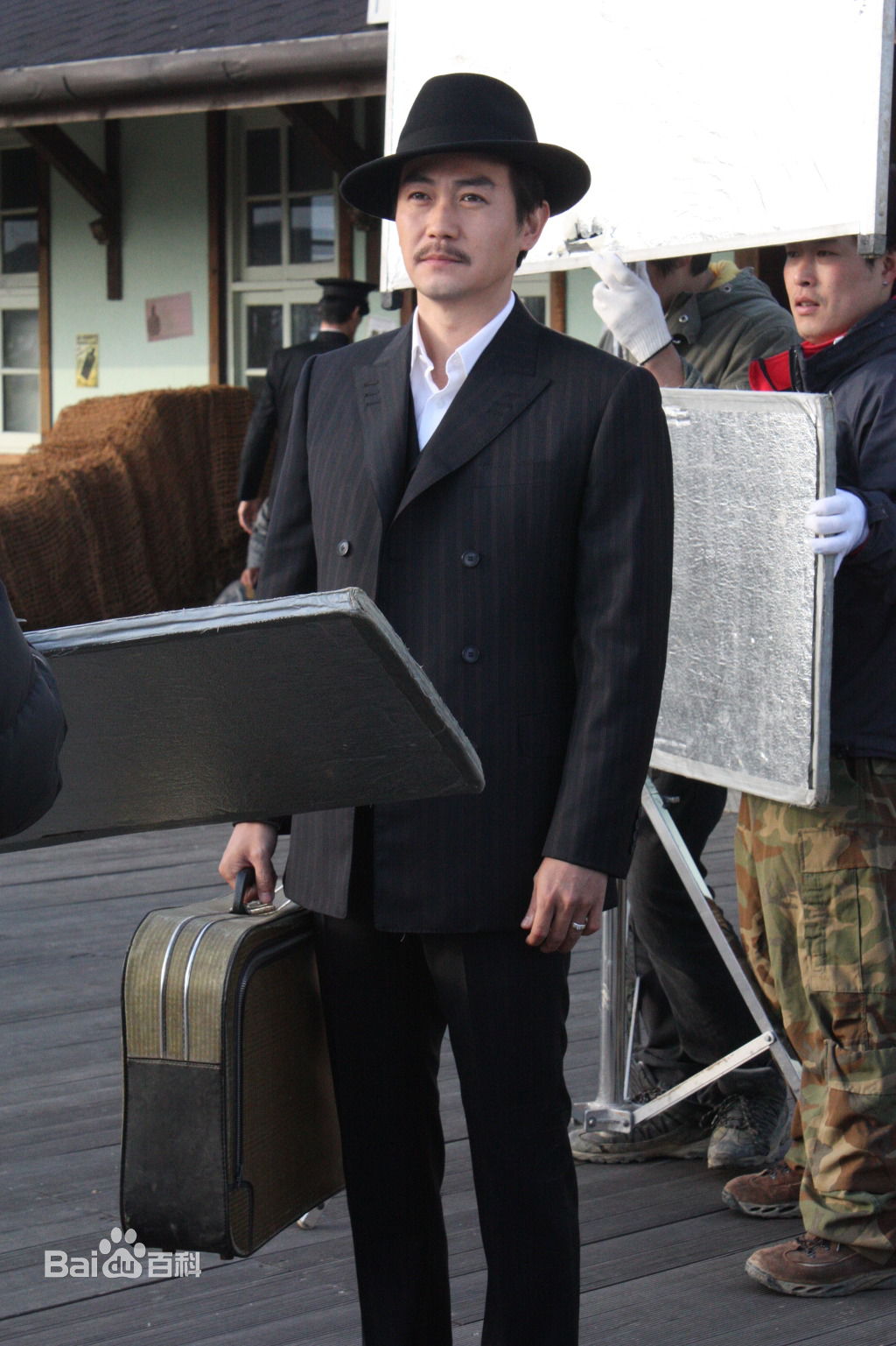 朴勇宇()影视剧形象生活照相册