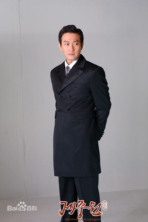 朴勇宇()影视剧形象生活照相册