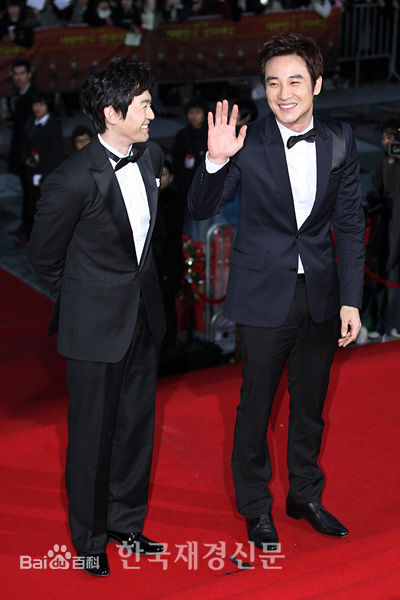 朴勇宇()参加第4届大韩民国电影大赏素颜照相册