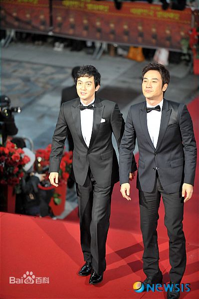 朴勇宇()参加第4届大韩民国电影大赏素颜照相册