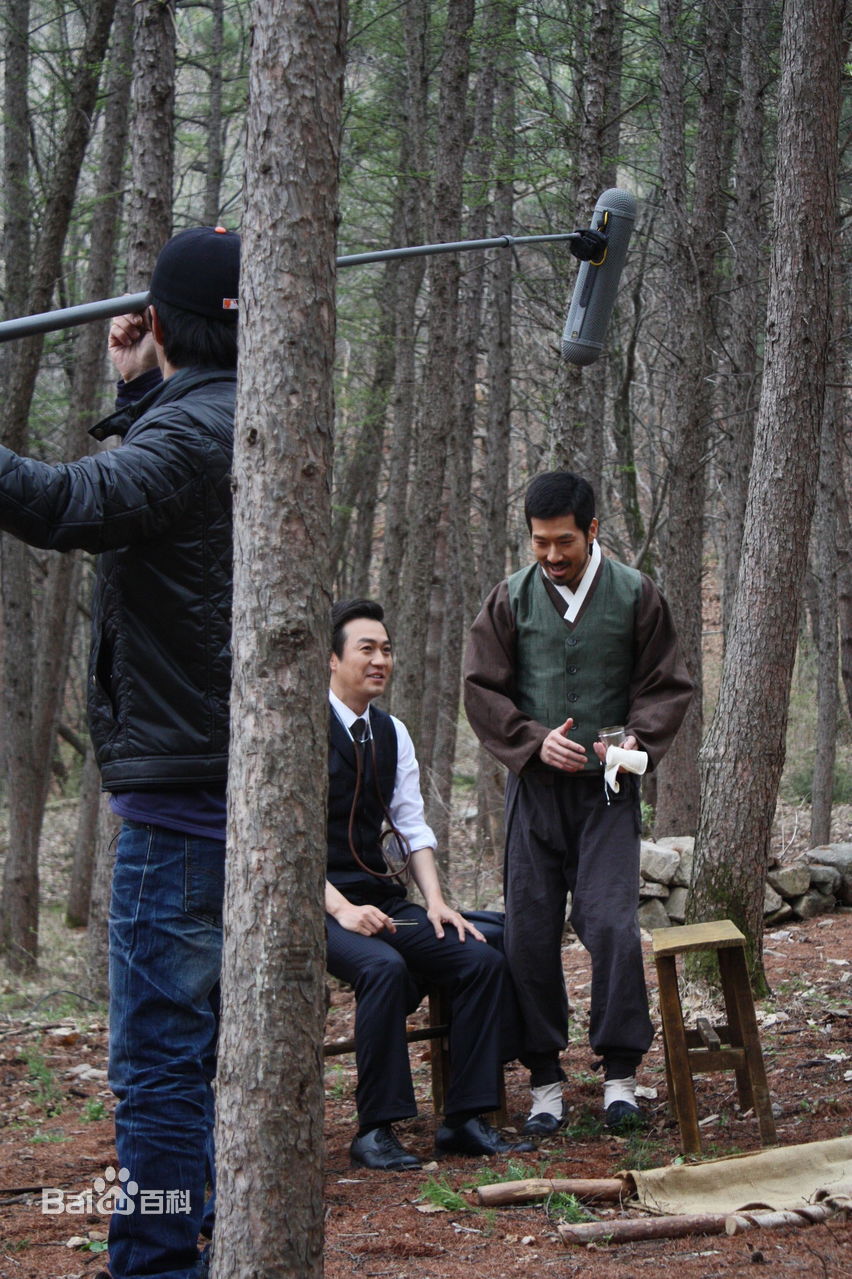 朴勇宇()在济众院中的精选剧照