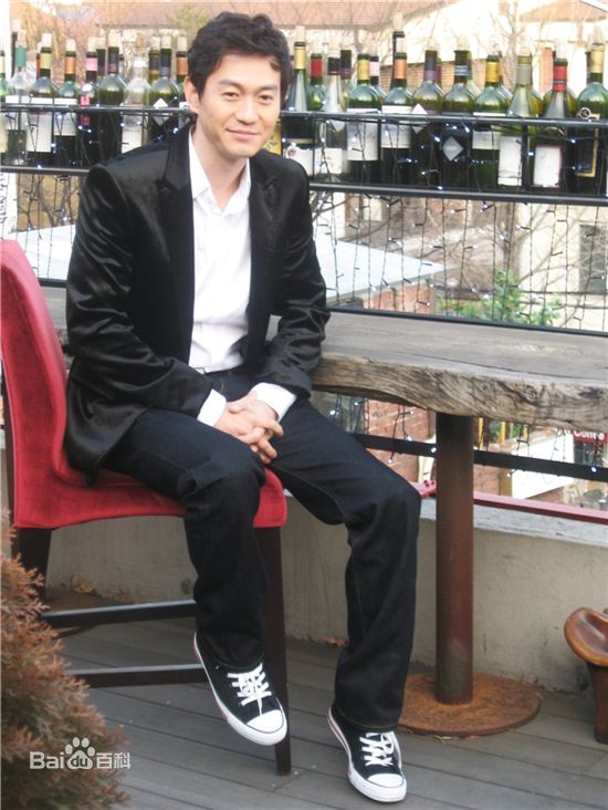 朴勇宇()精彩图册