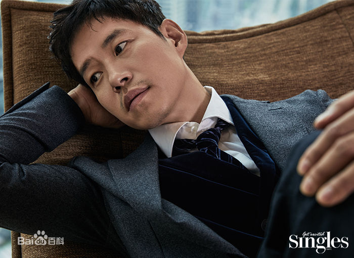 刘俊相()画报图册