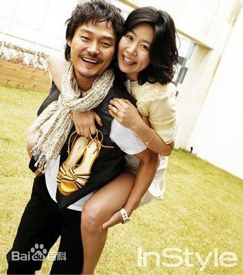 最新金智英()壁纸