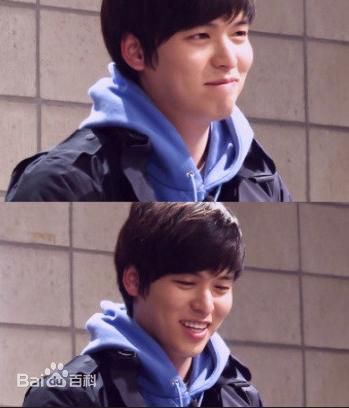 李章宇(/Lee Jang Woo)生活照