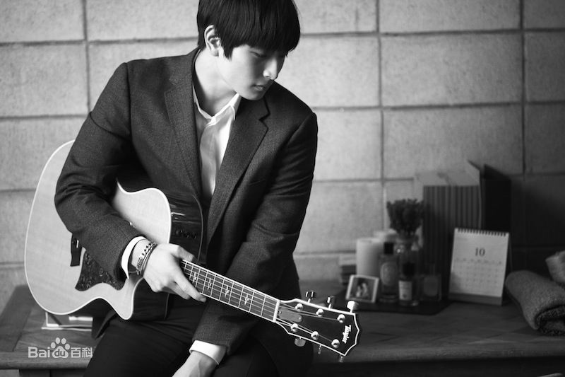 郑珍云(，Jeong Jin woon，ジヌンソロ)前后照片