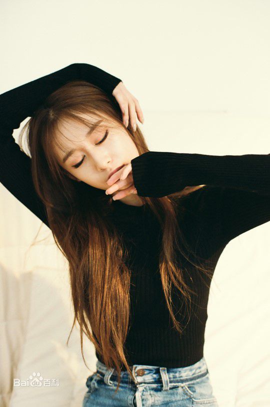 朴智妍(Park Ji Yeon)饭拍前后照片