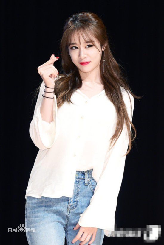 朴智妍(Park Ji Yeon)饭拍前后照片