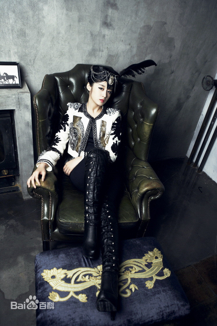 朴智妍(Park Ji Yeon)智妍专辑照性感图片壁纸