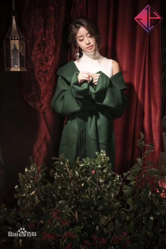 朴智妍(Park Ji Yeon)智妍专辑照性感图片壁纸