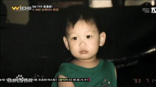 崔珉豪(Choi Minho、)珉豪童年照生活照相册
