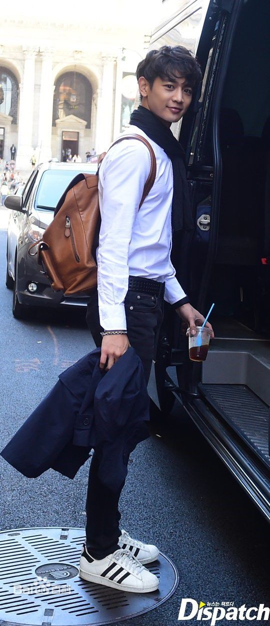 崔珉豪(Choi Minho、)参加纽约时装周素颜照相册