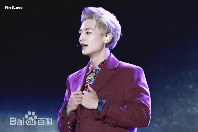 崔珉豪(Choi Minho、)饭拍图前后照片