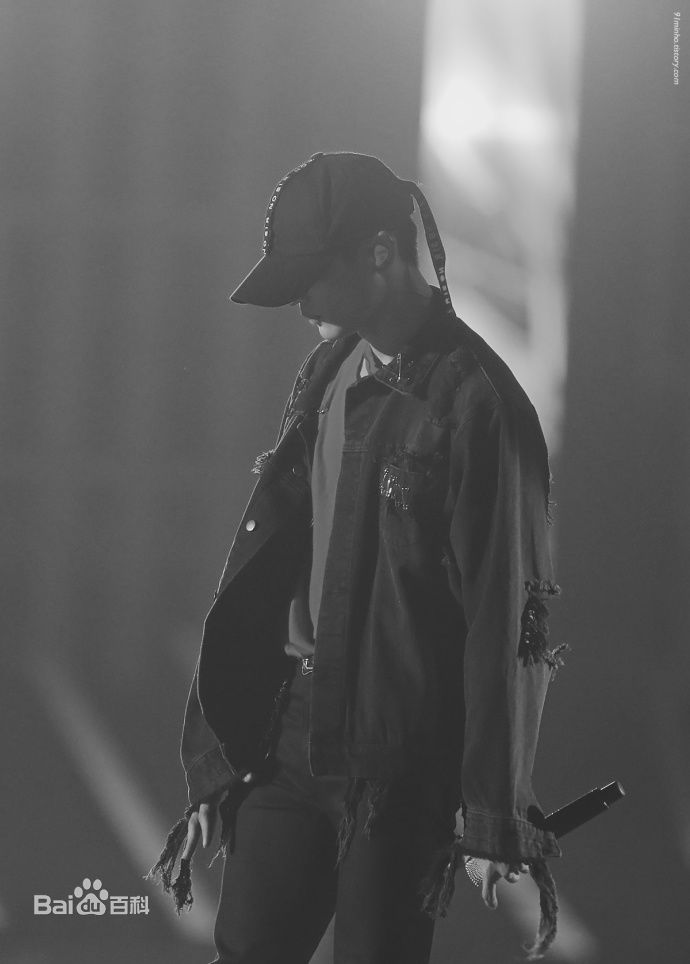 崔珉豪(Choi Minho、)饭拍图前后照片