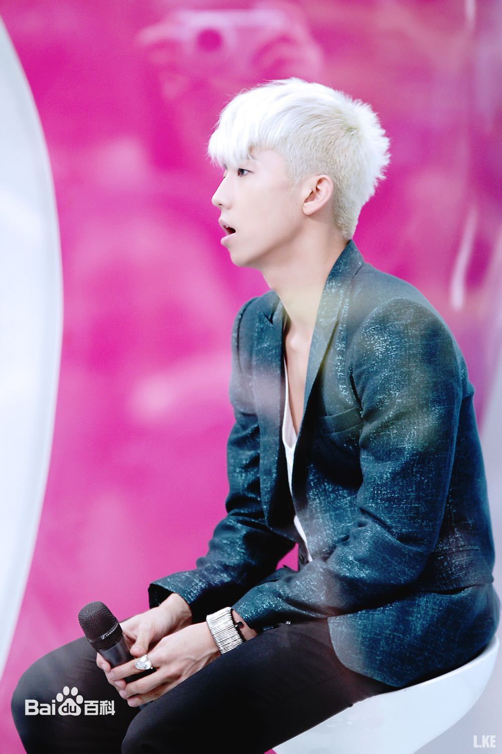 张祐荣(Jang WooYoung、ウョ ン)舞台表演及演出生活照