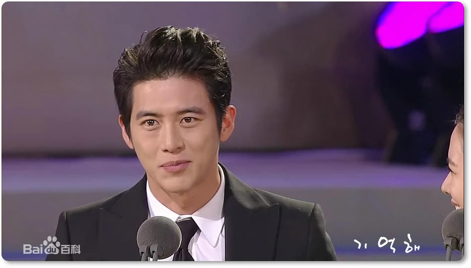 高洙(，コス，Kosoo)青龙电影节颁奖礼壁纸壁纸