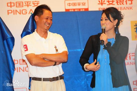 麦田(Wheat) 新闻发布会性感图片壁纸