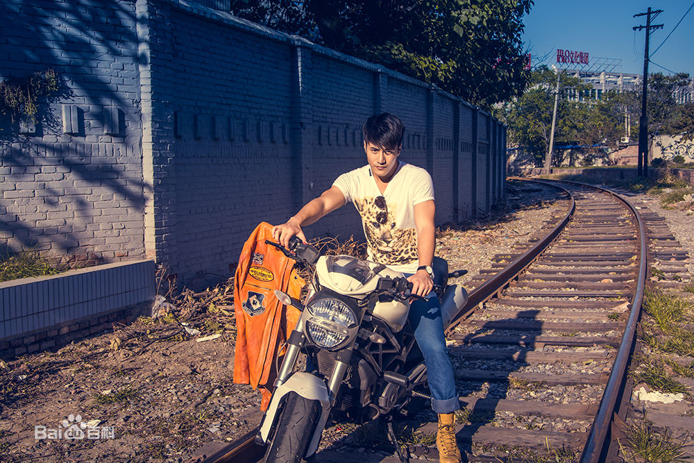 李晨浩(Leon Lee)高清机车图集