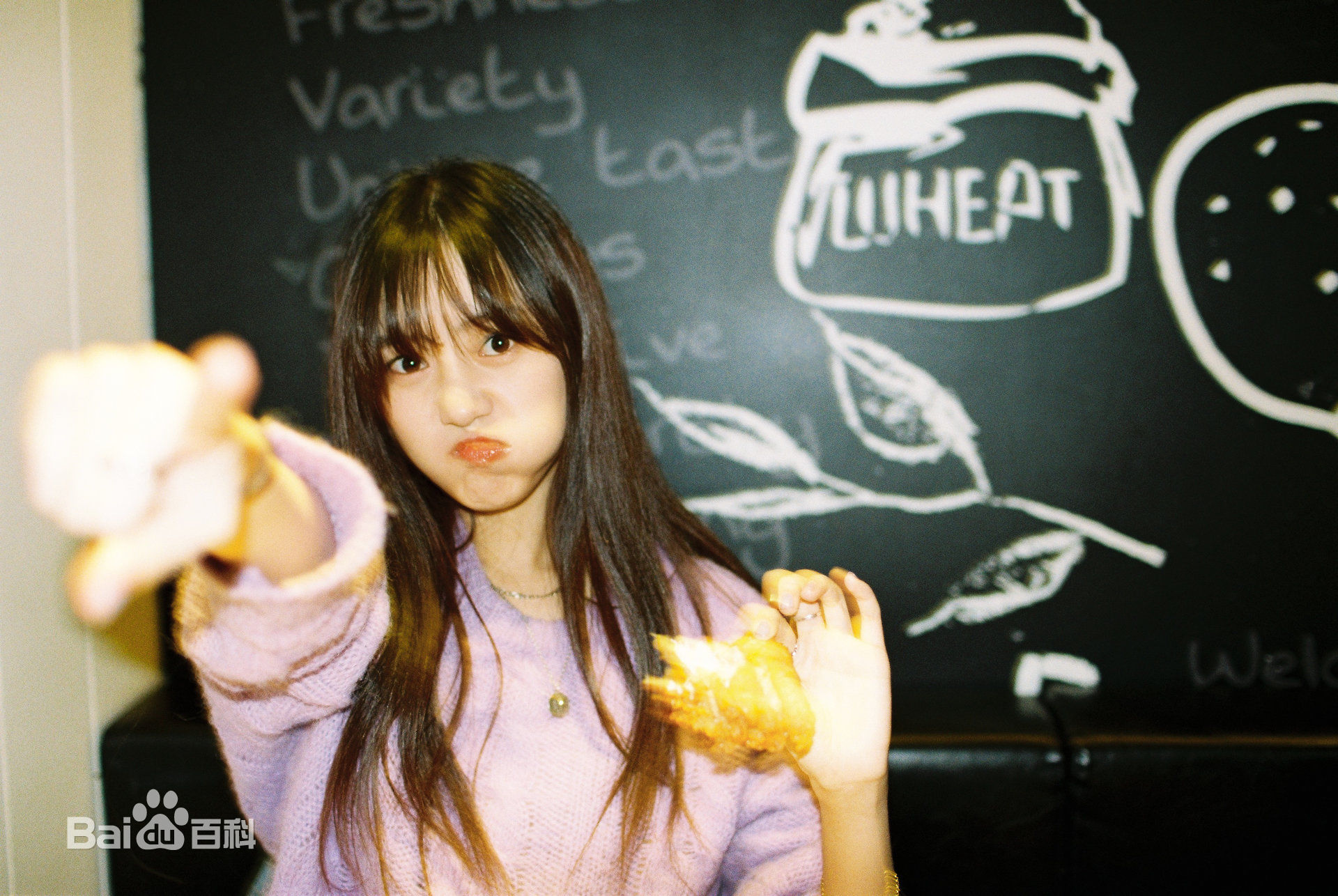 王梓薇前后照片