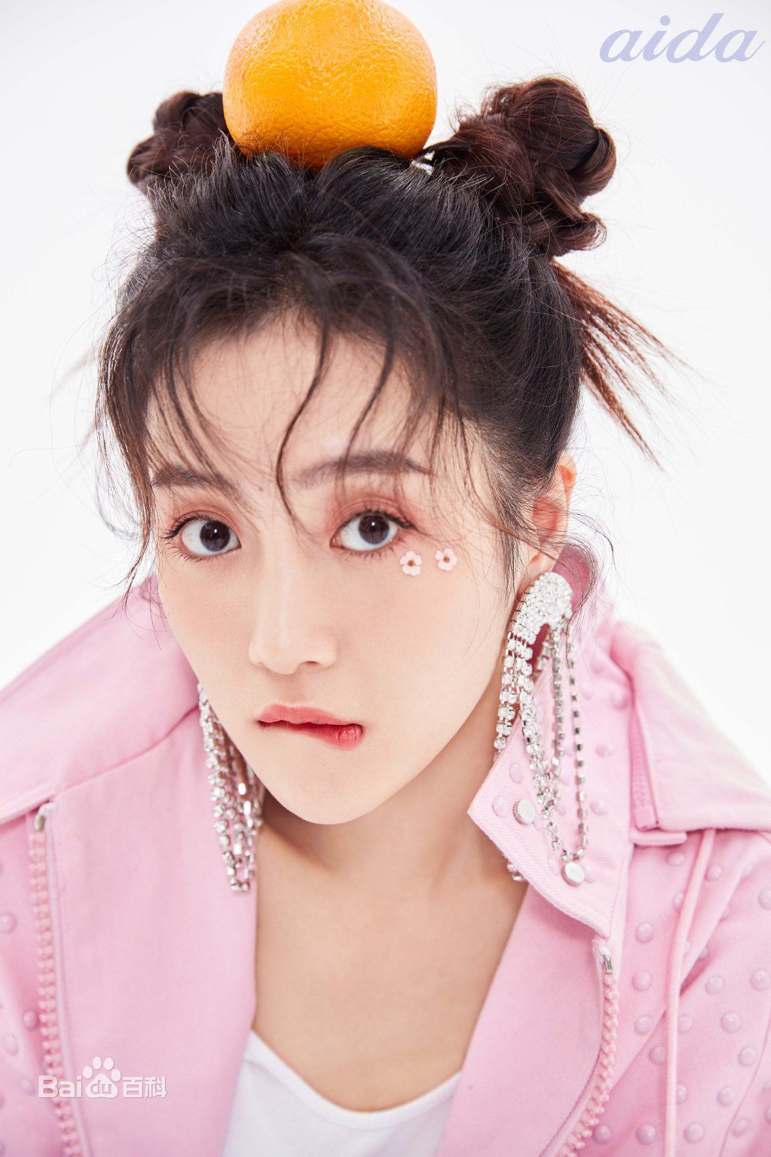 王梓薇最优质杂志美图相册