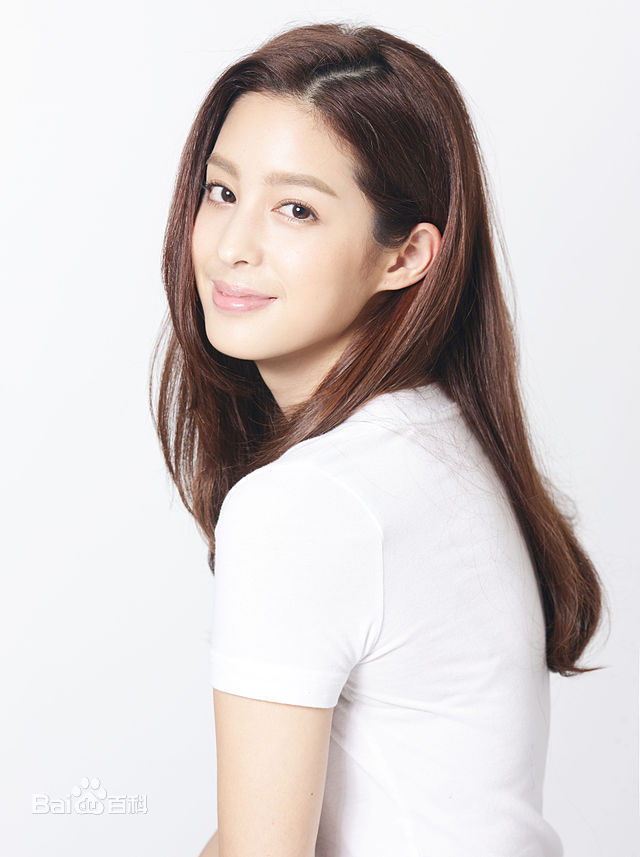 莫允雯(Christina Mok)前后照片