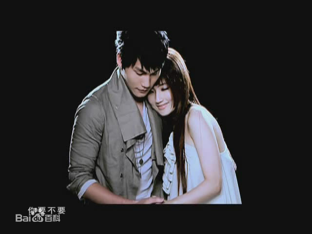 周定纬(Judy Chou)-两个人的荒岛MV生活照