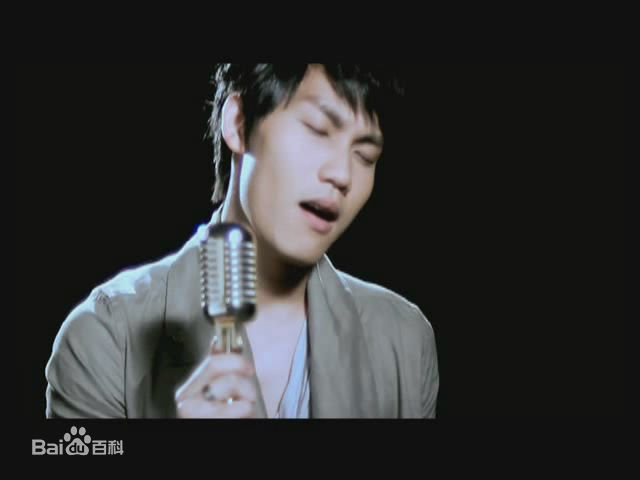 周定纬(Judy Chou)-两个人的荒岛MV生活照